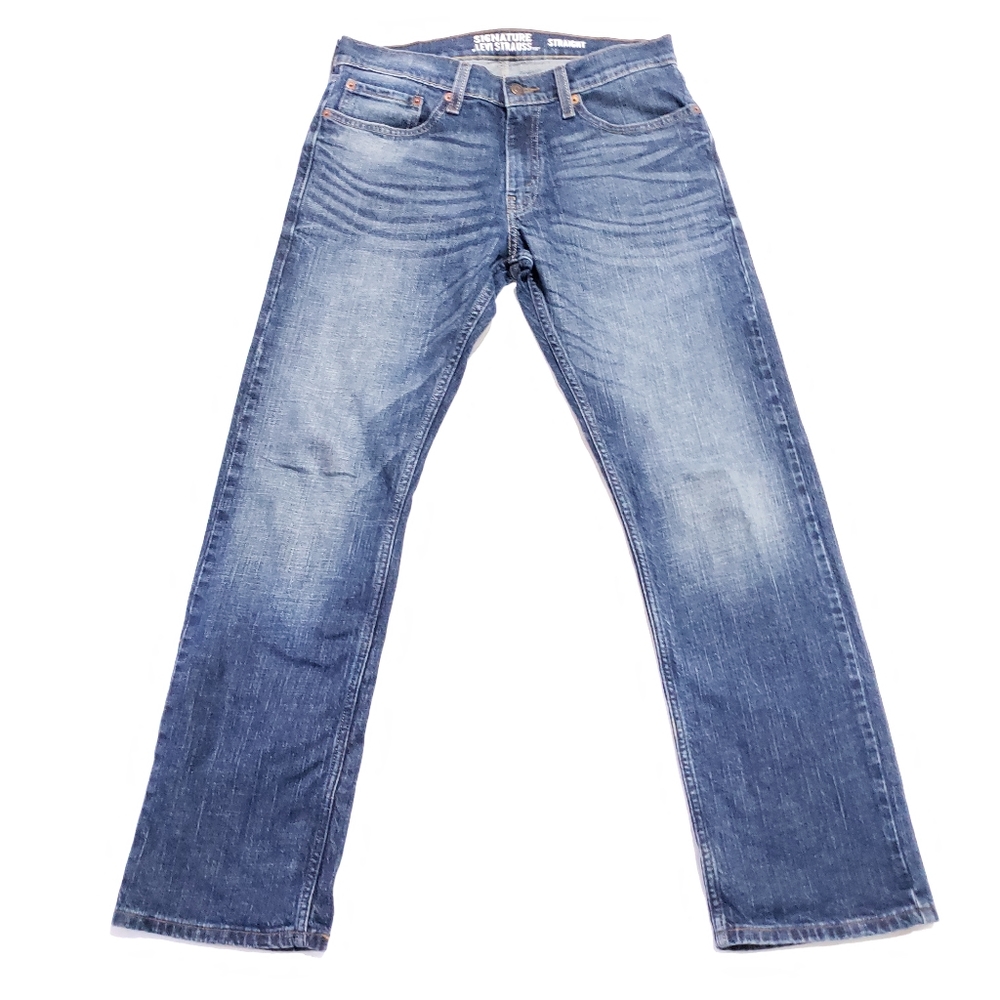 Signature by Levi's Gold Label Men's Straight Jean - Picture 2 of 7